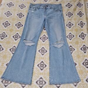 American Eagle Outfitters Light Blue Distressed Flare Jeans Size 28x32